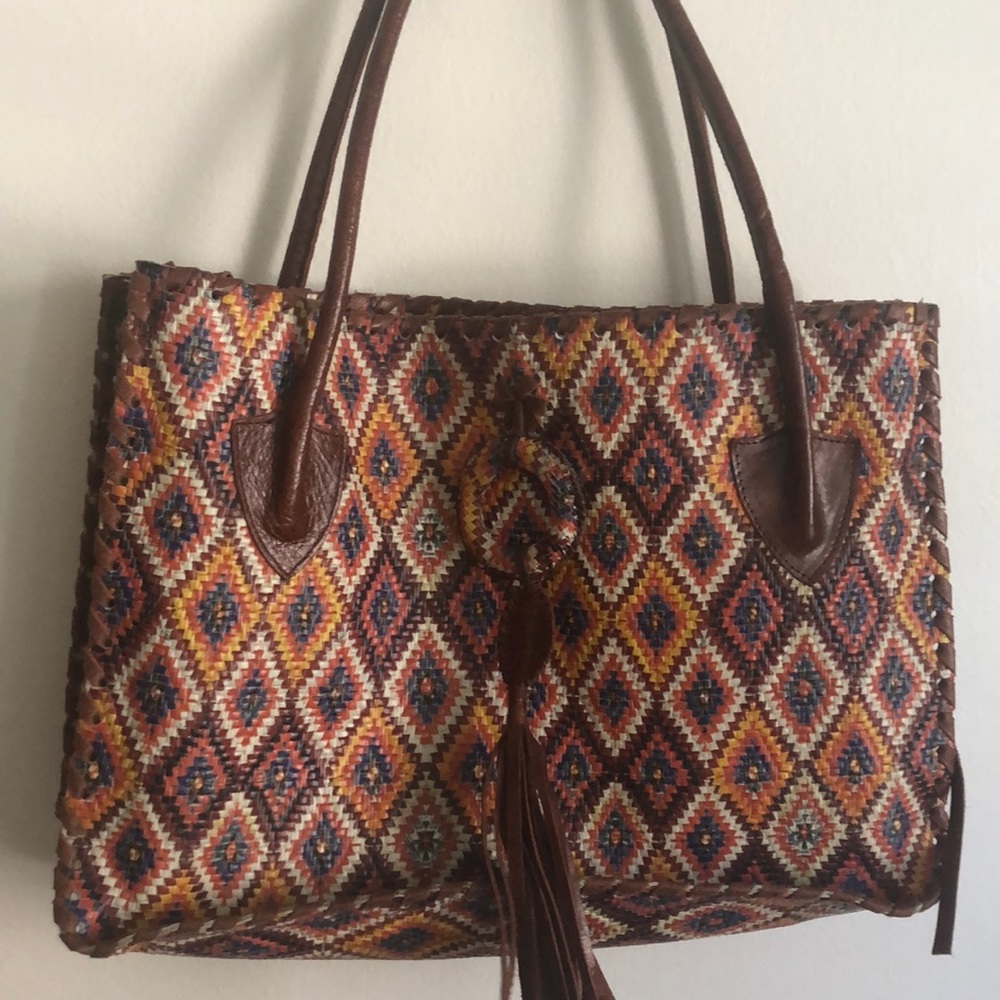 Carla Mancini boho woven shoulder bag purse